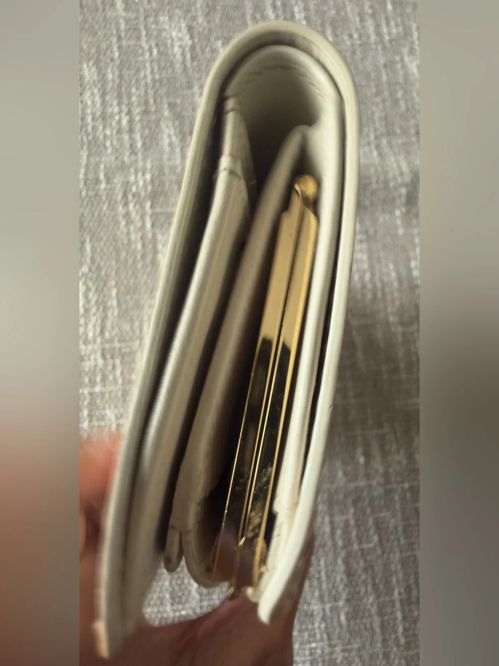 Louis Vuitton Epi cream kisslock coin wallet